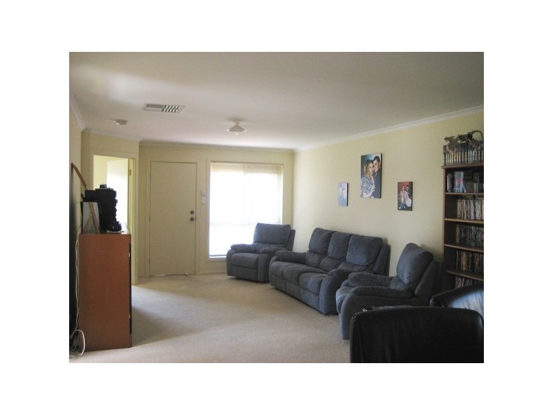 2 Blue Bay Avenue, Aldinga Beach SA 5173