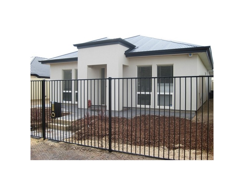 45 Whinnerah Avenue, Aldinga Beach SA 5173
