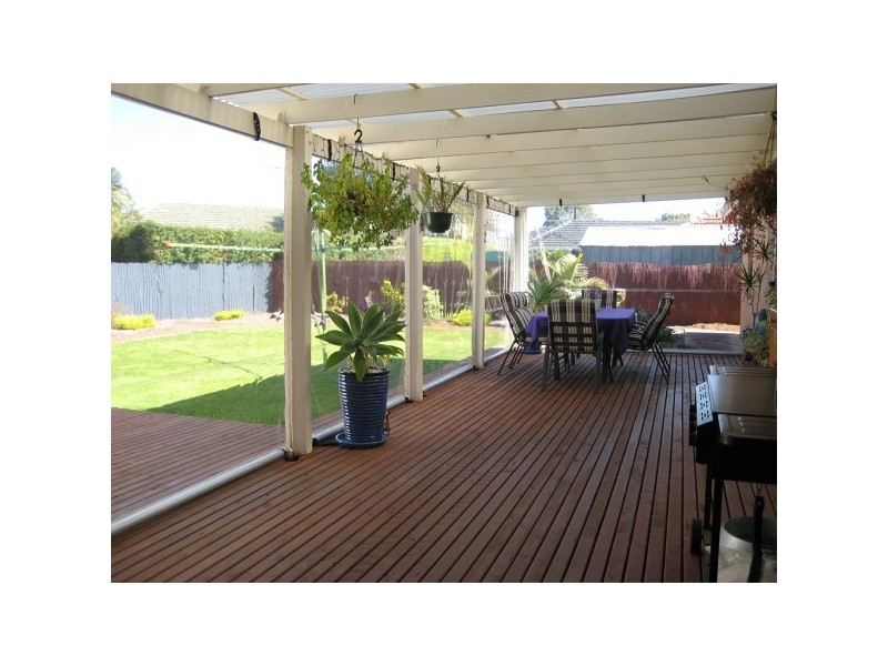 20 PARKMORE TCE, Sturt SA 5047