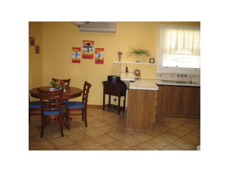 20 PARKMORE TCE, Sturt SA 5047