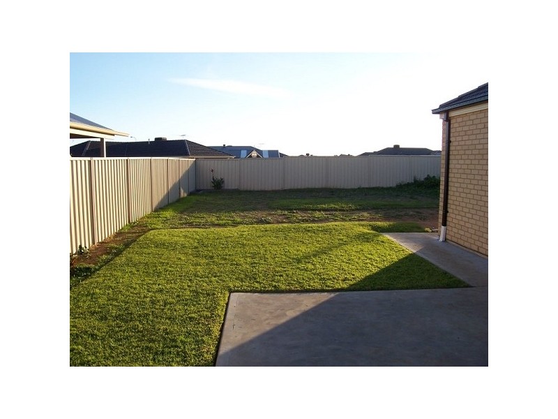 20 Cockle Avenue, Aldinga Beach SA 5173
