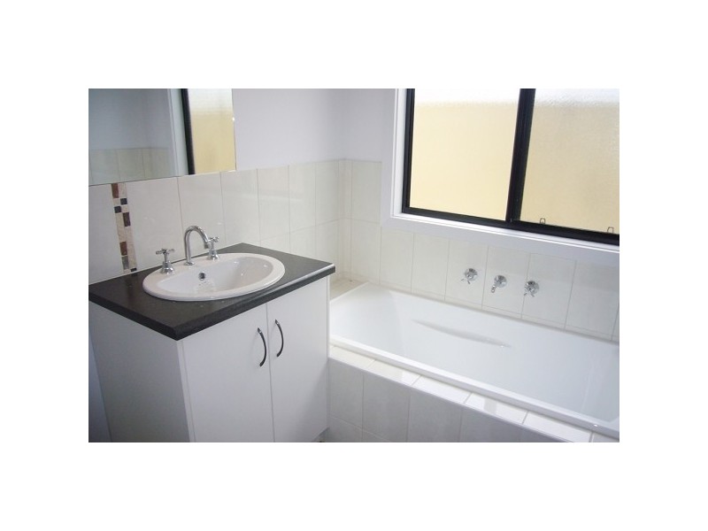 16 Gordon Street, Aldinga Beach SA 5173