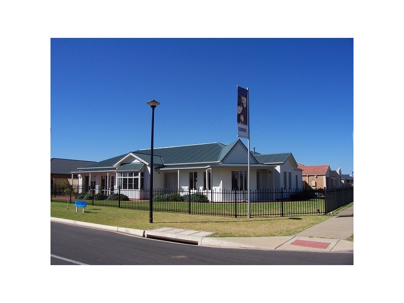 2 Basin Street, Aldinga Beach SA 5173