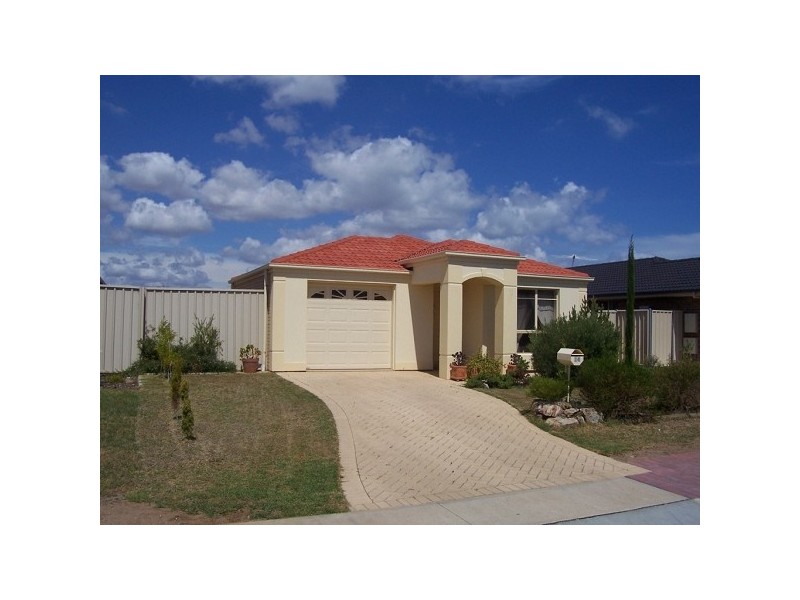 14 Blue Bay Avenue, Aldinga Beach SA 5173