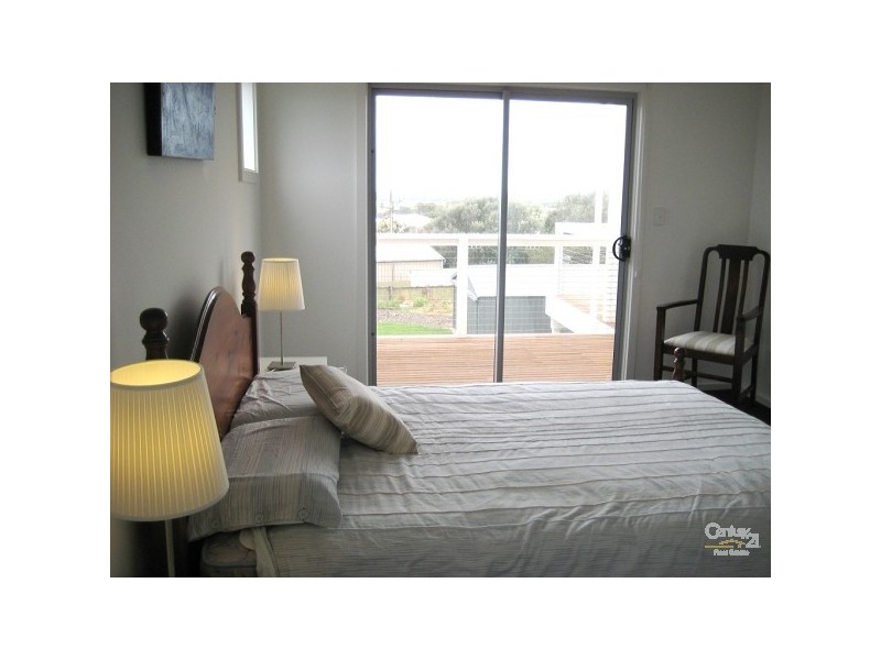1 Gisborne Avenue, Sellicks Beach SA 5174