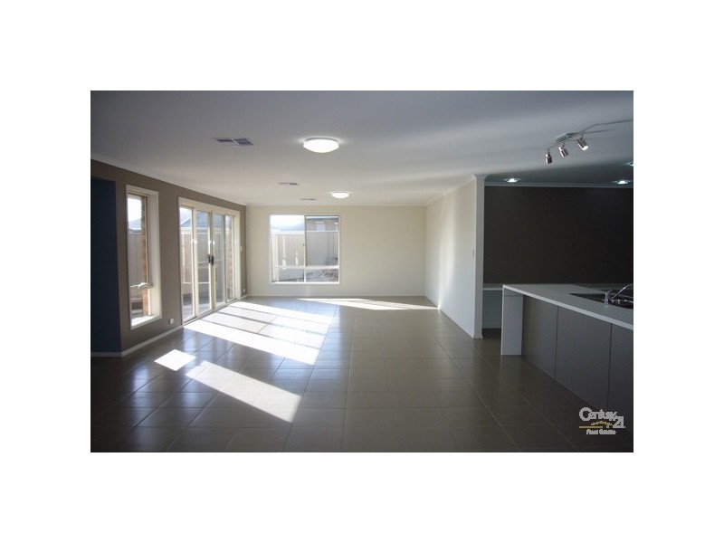 3 Offshore Avenue, Aldinga Beach SA 5173