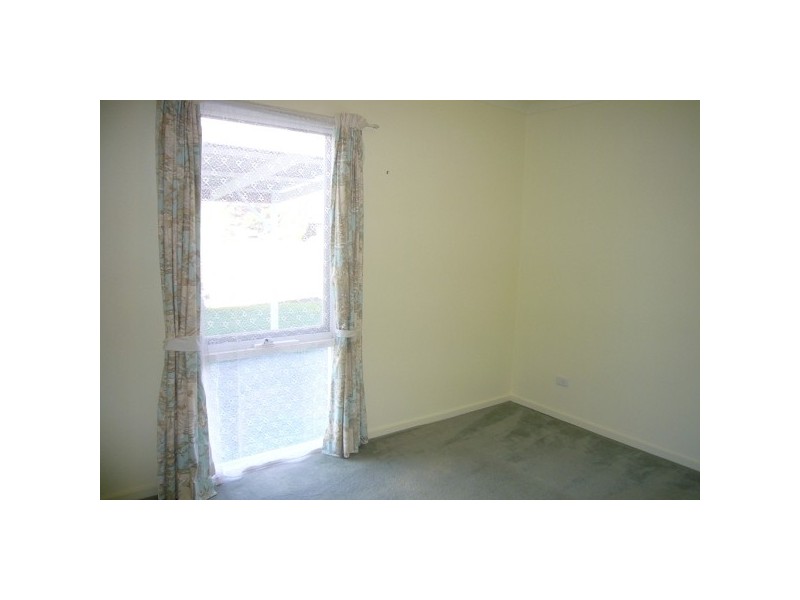 6 Harvey Crescent, Aldinga Beach SA 5173