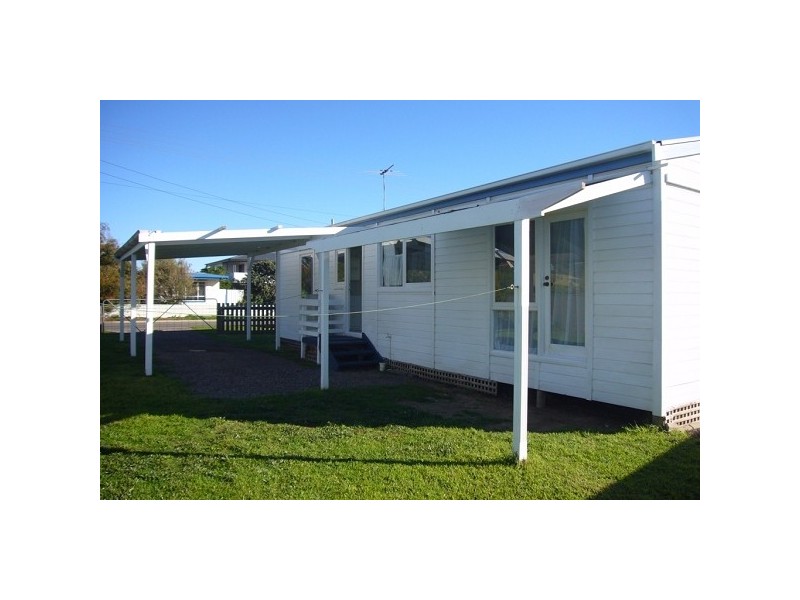 6 Harvey Crescent, Aldinga Beach SA 5173