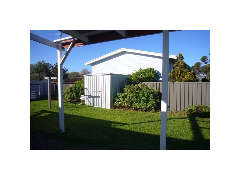 6 Harvey Crescent, Aldinga Beach SA 5173