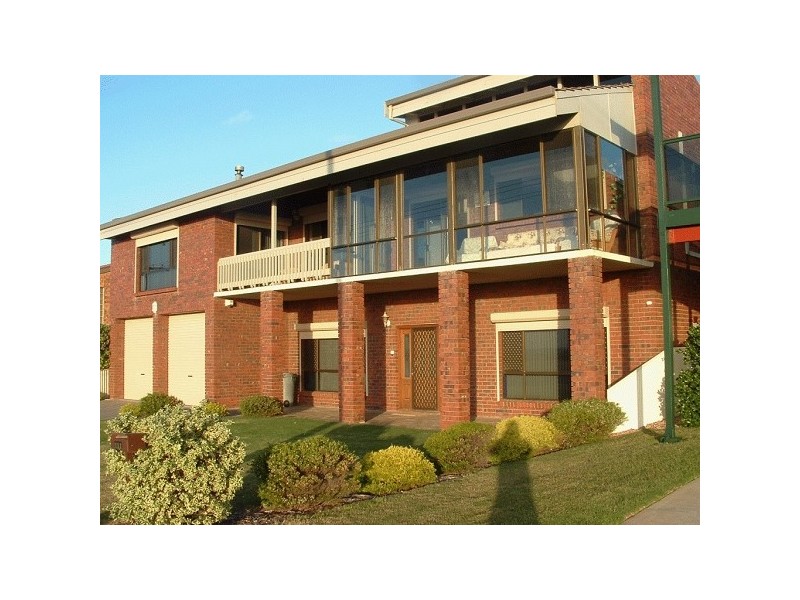 111 Esplanade, Aldinga Beach SA 5173