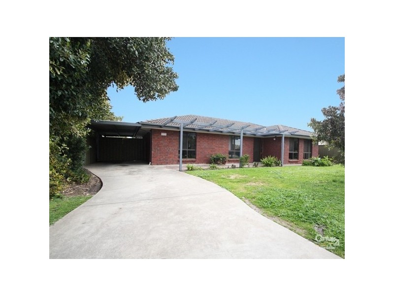 20 Warburton Drive, Woodcroft SA 5162