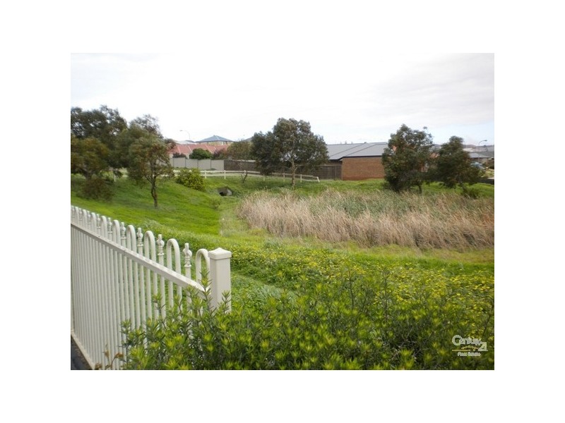 19 Waterford Circuit, Seaford Rise SA 5169