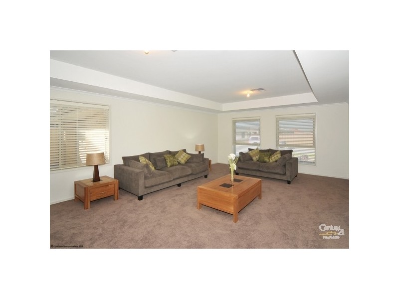 18 Banksia Avenue, Aldinga Beach SA 5173