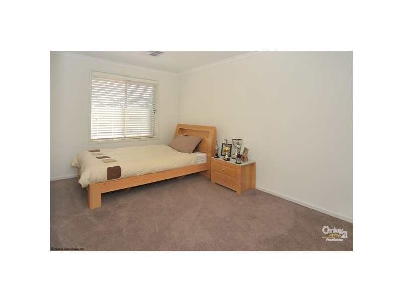 18 Banksia Avenue, Aldinga Beach SA 5173