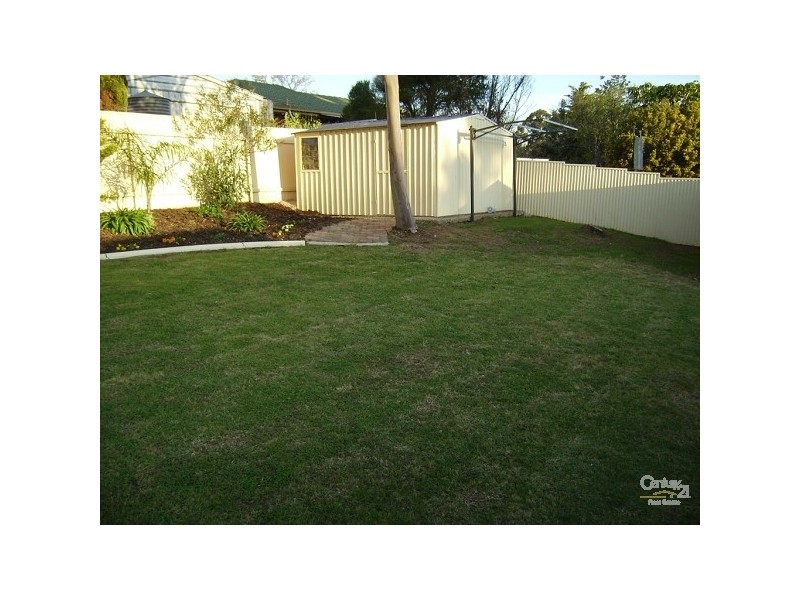 34 Heysen Drive, Trott Park SA 5158