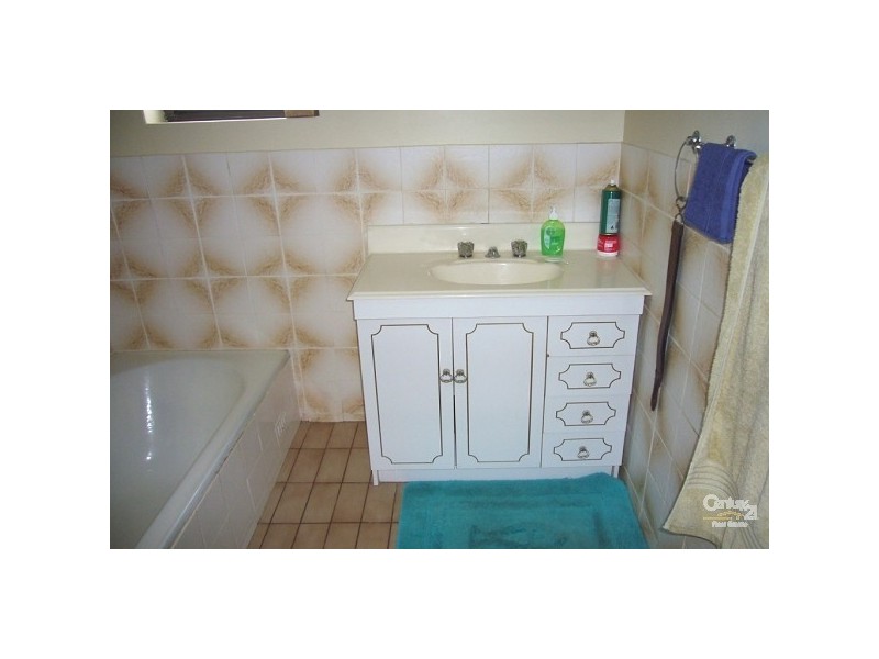 4 Storey Avenue, Aldinga Beach SA 5173