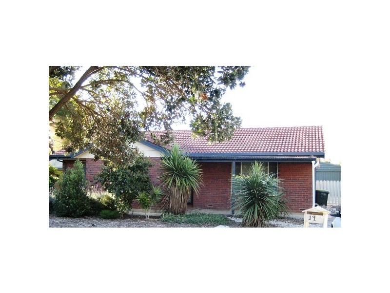 19 Irving Road, Aldinga Beach SA 5173
