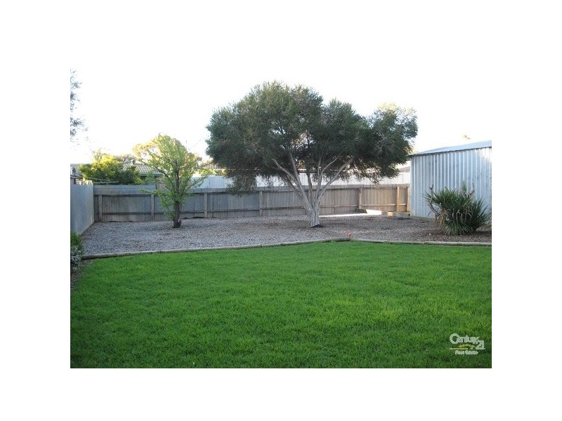 19 Irving Road, Aldinga Beach SA 5173