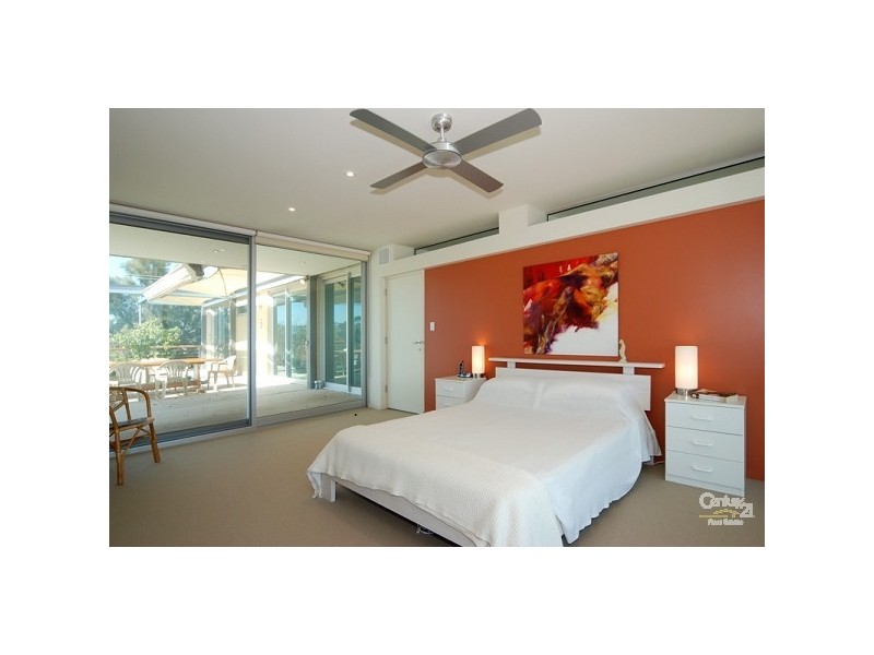33 Esplanade, Port Willunga SA 5173