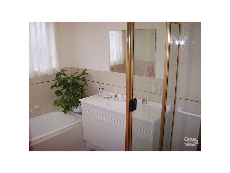 2/1 Heathersay Avenue, Aldinga Beach SA 5173