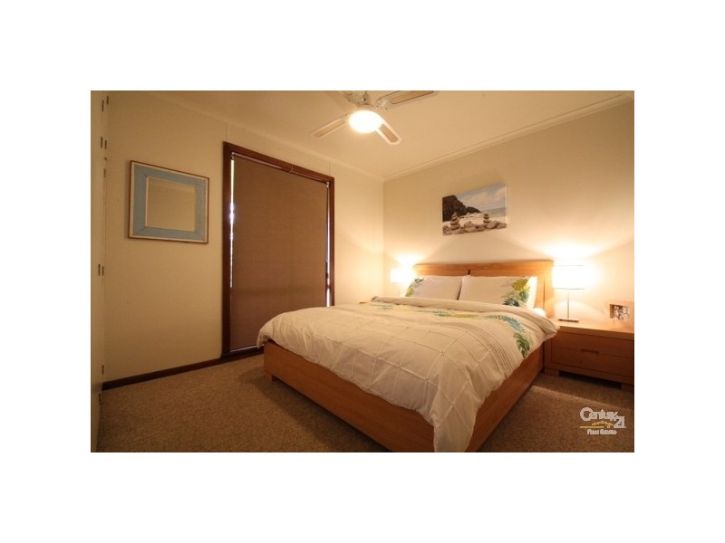24 Rowley Road, Port Willunga SA 5173