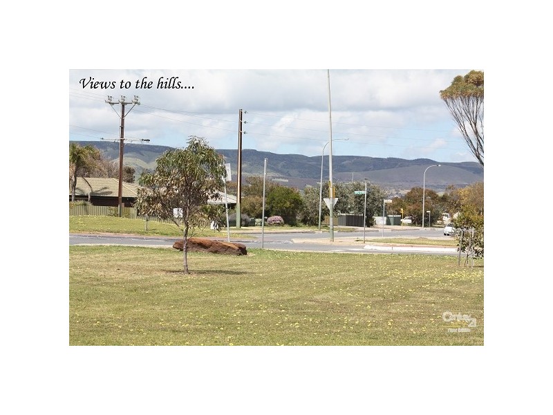 24 Rowley Road, Port Willunga SA 5173