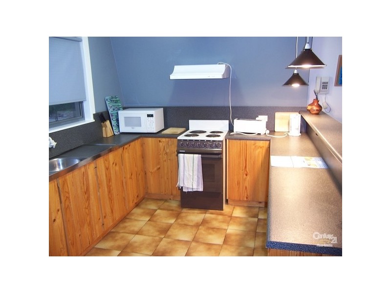 10 Quondong Avenue, Aldinga Beach SA 5173