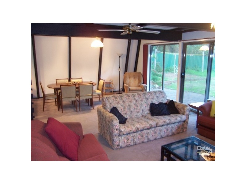 10 Quondong Avenue, Aldinga Beach SA 5173