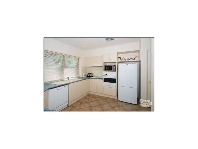 3 Norman Road, Aldinga Beach SA 5173