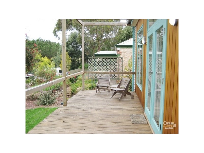 11 Martin Street, Port Willunga SA 5173