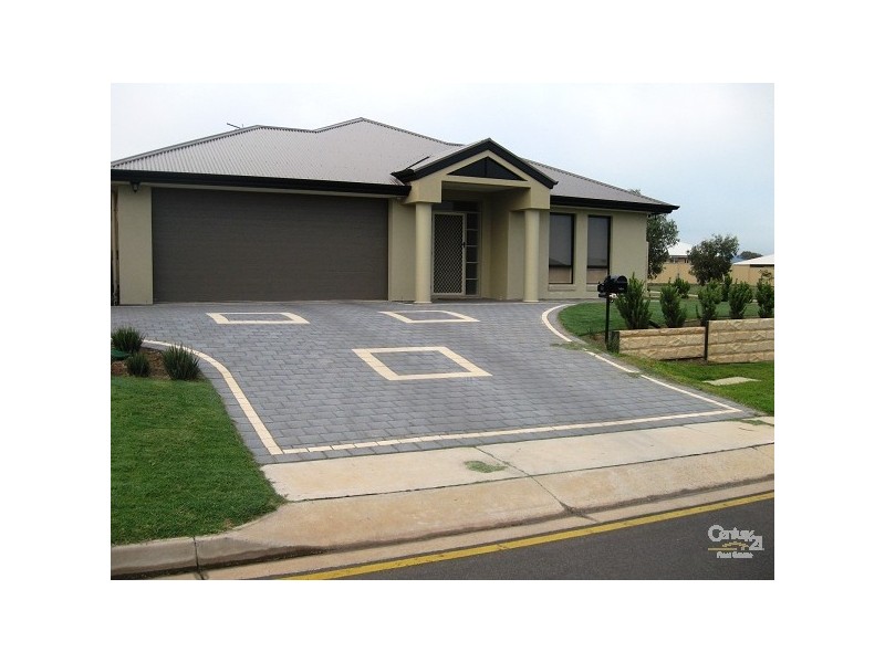 18 Basin Street, Aldinga Beach SA 5173