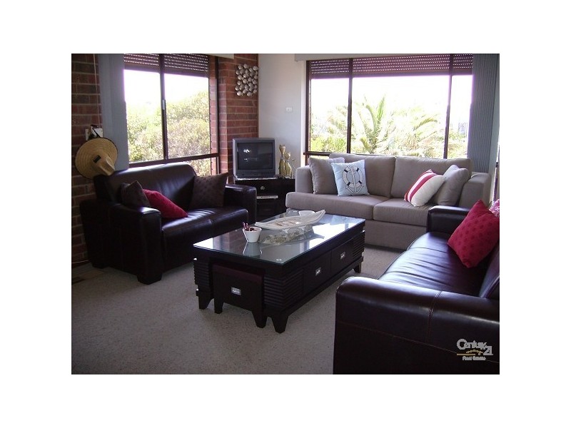 2 Quondong Ave, Aldinga Beach SA 5173