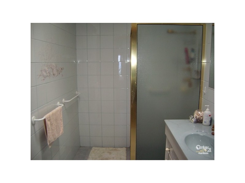 2 Quondong Ave, Aldinga Beach SA 5173