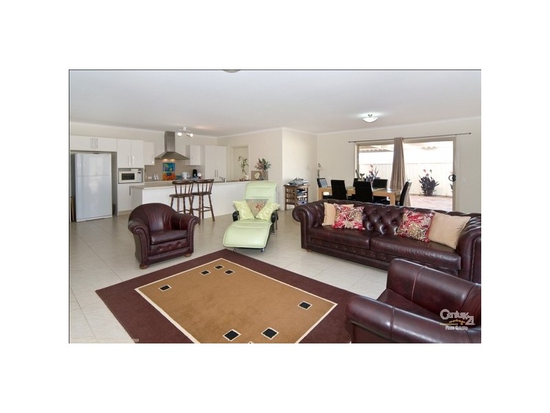 29 Dolphin Blvd, Aldinga Beach SA 5173