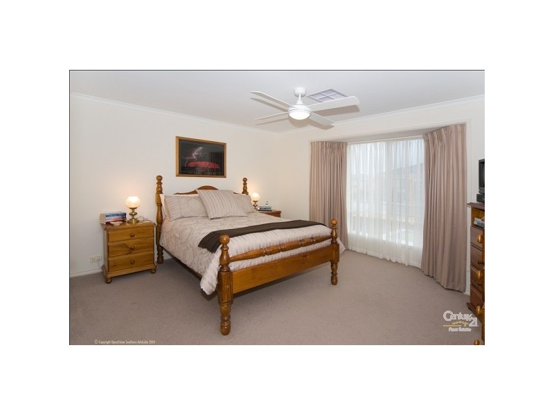 15 Stern Road, Seaford Meadows SA 5169