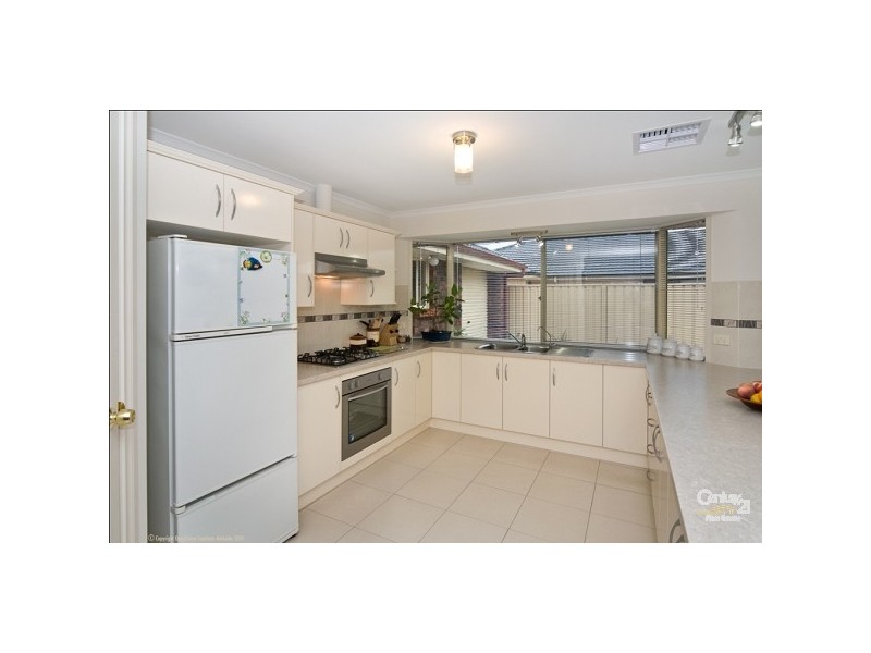 15 Stern Road, Seaford Meadows SA 5169