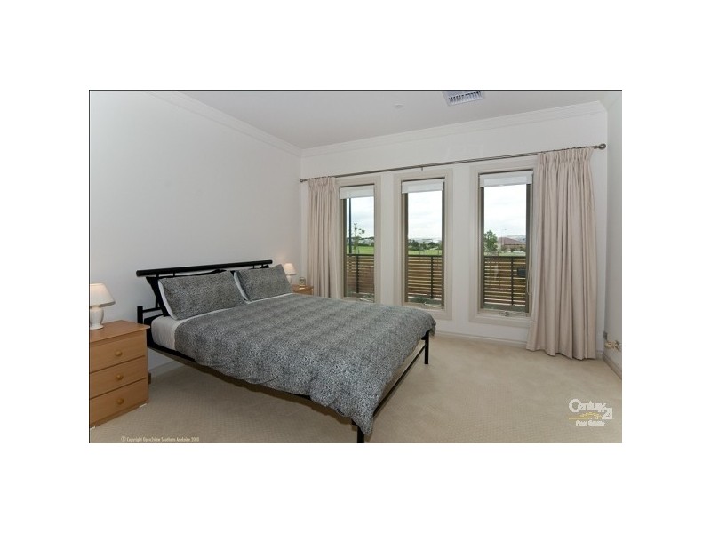 62 Nicholl Avenue, Aldinga Beach SA 5173