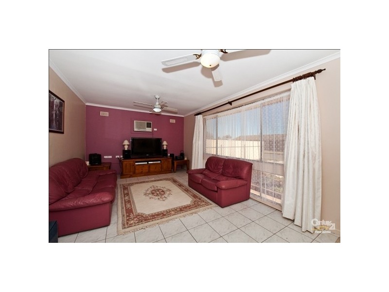 10 Plimsoll Road, Seaford SA 5169