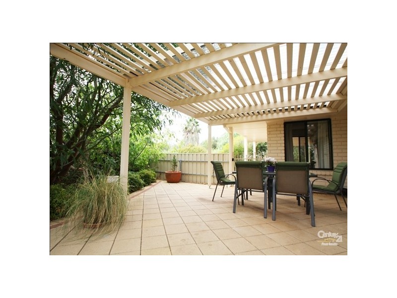 73 Valley View Drive, Mclaren Vale SA 5171