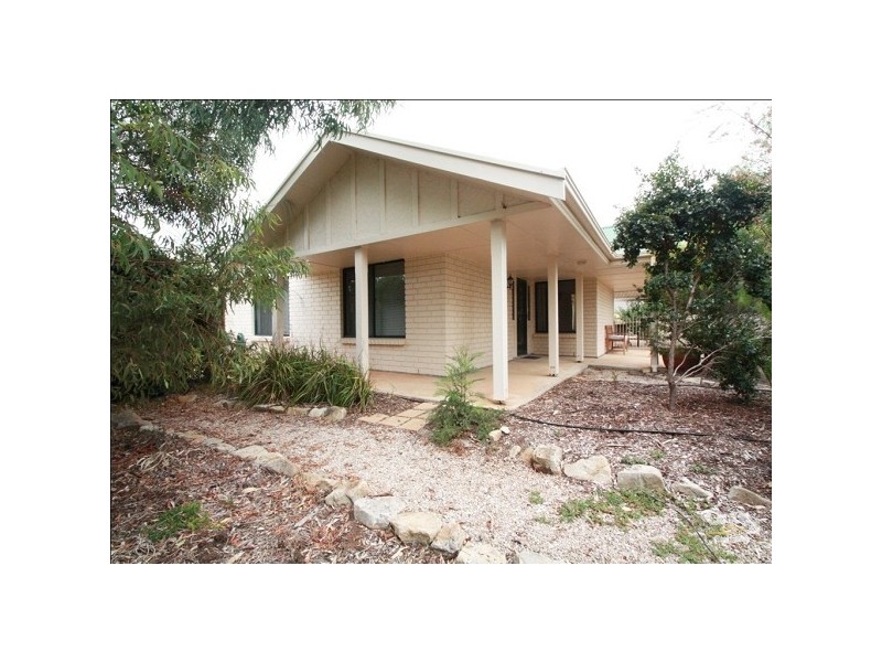73 Valley View Drive, Mclaren Vale SA 5171