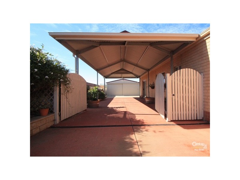 11 Lovelock Street, Aldinga Beach SA 5173