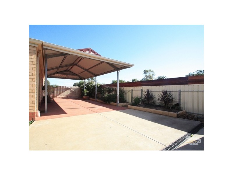 11 Lovelock Street, Aldinga Beach SA 5173