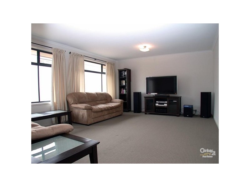 38 Albany Way, Seaford Rise SA 5169