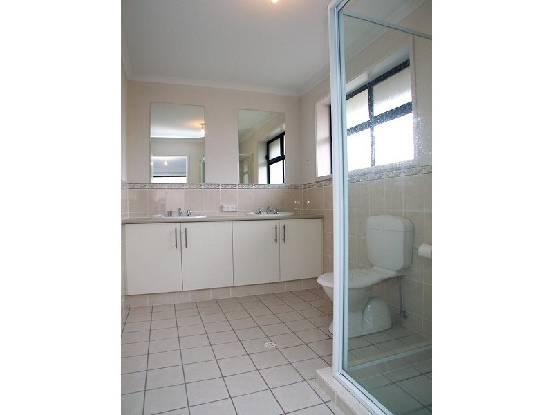 38 Albany Way, Seaford Rise SA 5169