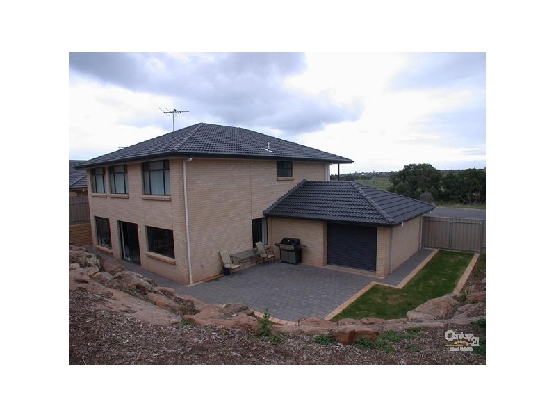 38 Albany Way, Seaford Rise SA 5169