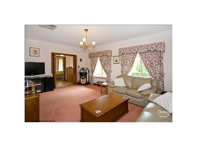 8 Cox Road, Aldinga Beach SA 5173