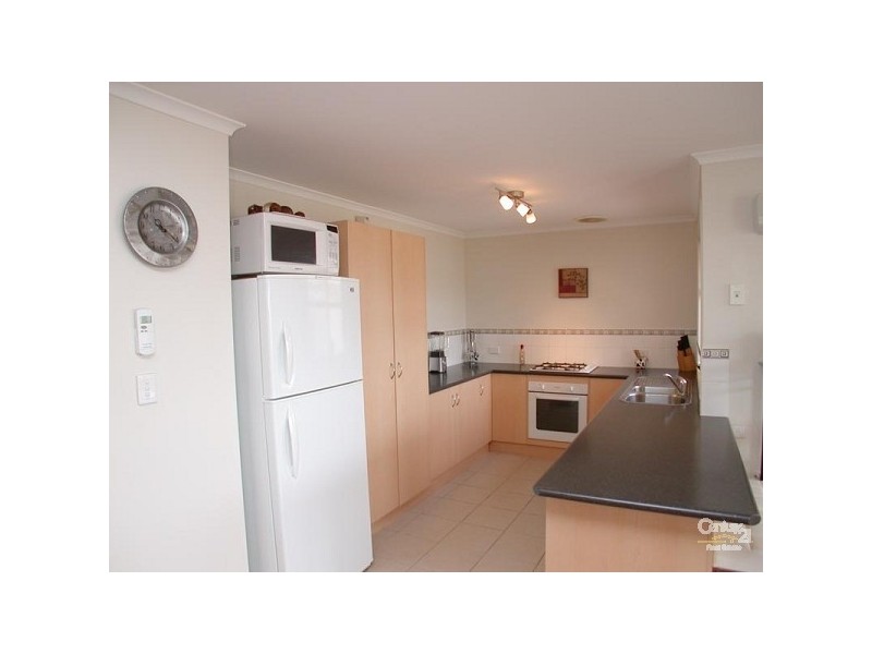 10 Bluebay Ave, Aldinga Beach SA 5173
