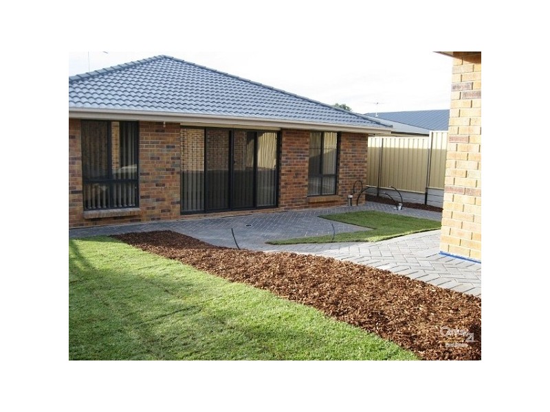 69 Dover Street, Aldinga Beach SA 5173