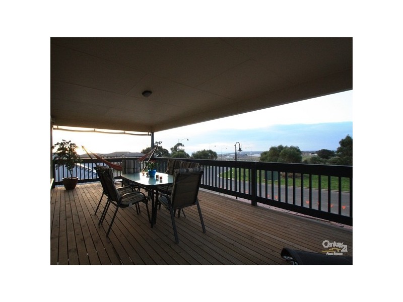 5 Bluewater Boulevard, Sellicks Beach SA 5174