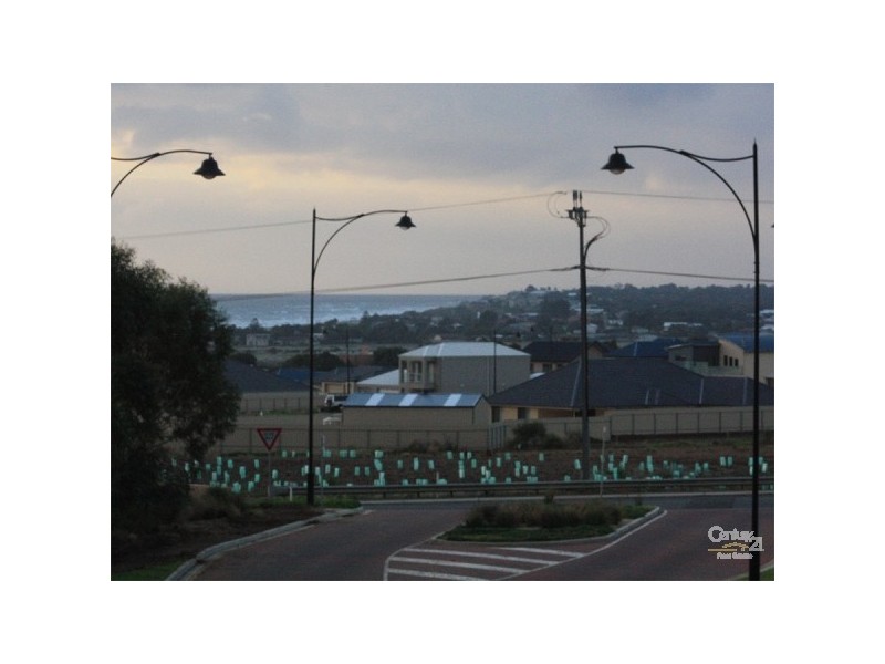 5 Bluewater Boulevard, Sellicks Beach SA 5174